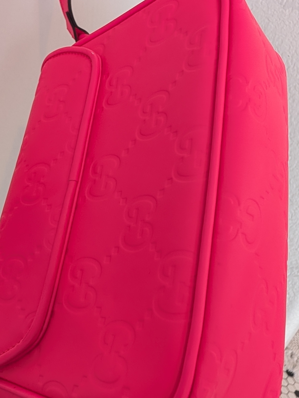 Gucci Pink Embossed GG Crossbody Bag - Picture 12 of 12